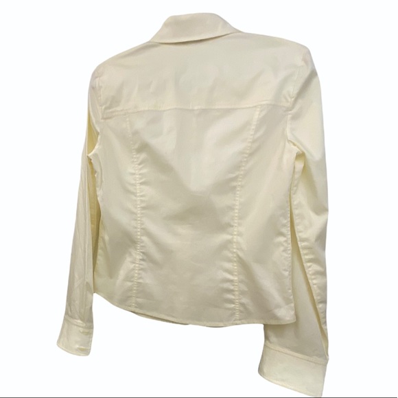 St. John Pale Yellow 100% Cotton Button Down Gold Buttons Size 6 - Picture 3 of 6